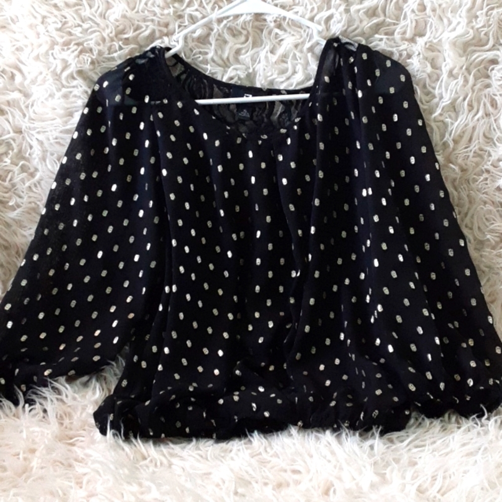 Black elbow length sleeve dressy top